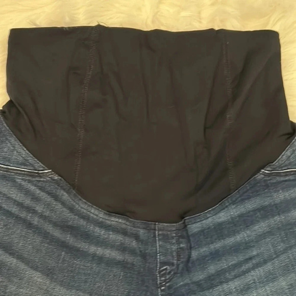 Isabel maternity blue denim shorts size 12 midi - Picture 3 of 7